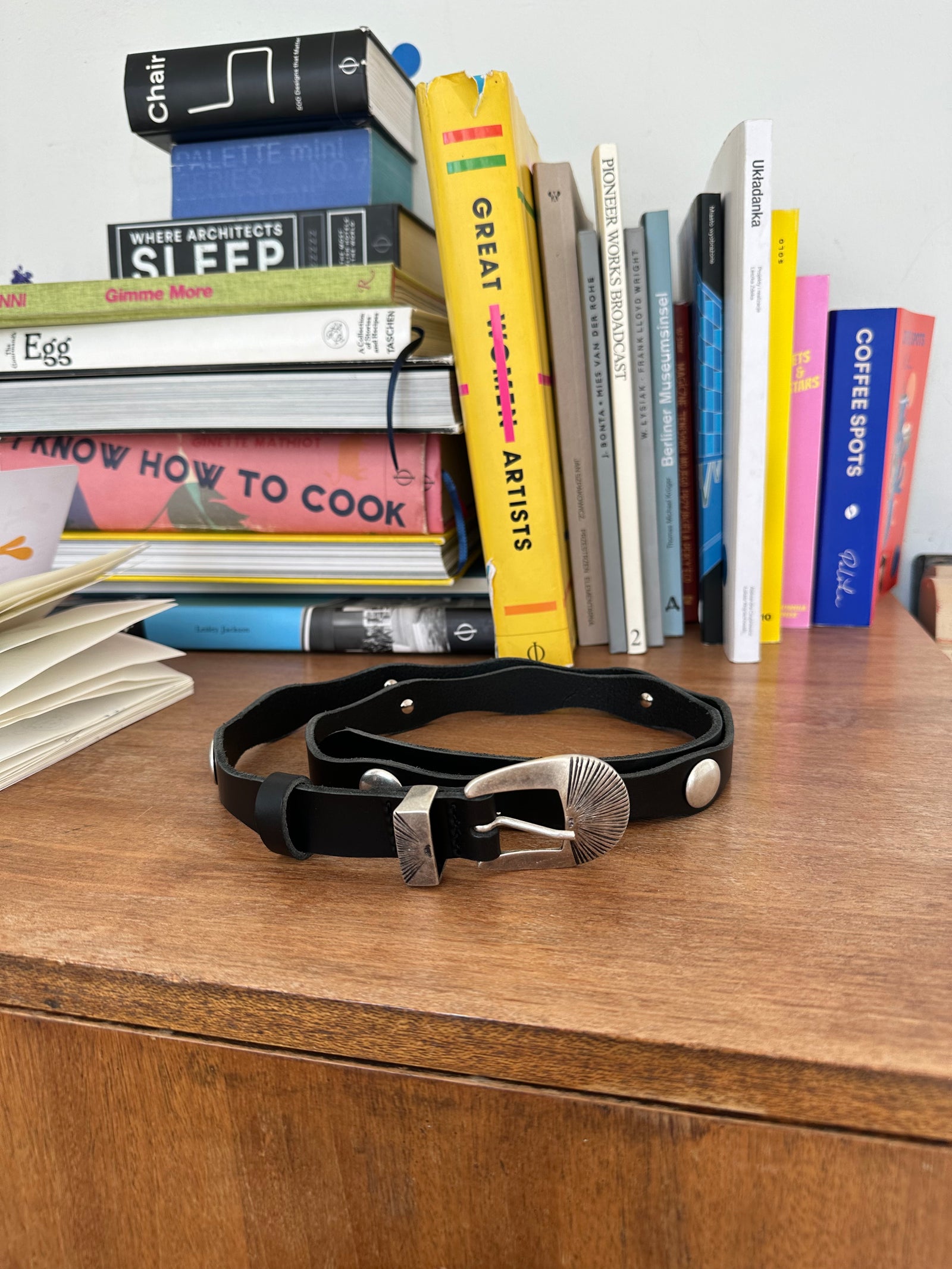 CEINTURE EN CUIR RIVET NOIR